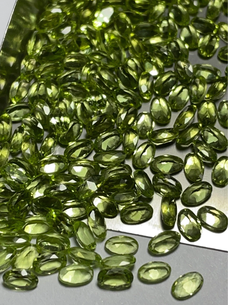 Loose Gemstone Oval 4X6mm Peridot for Jewelry